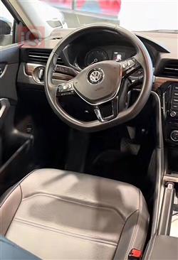 ڤۆڵکسواگن پاسات